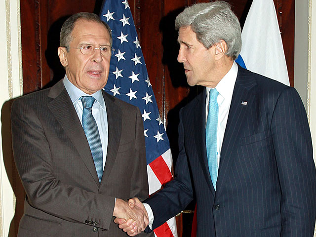 Лавров и Керри обсудили по телефону ситуацию в Сирии