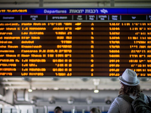 Из-за технической неполадки приостановлено движение поездов в районе Тель-Авива  