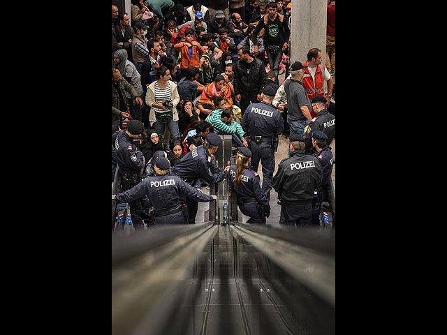 Мигранты в Австрии. Сентябрь 2015 года 