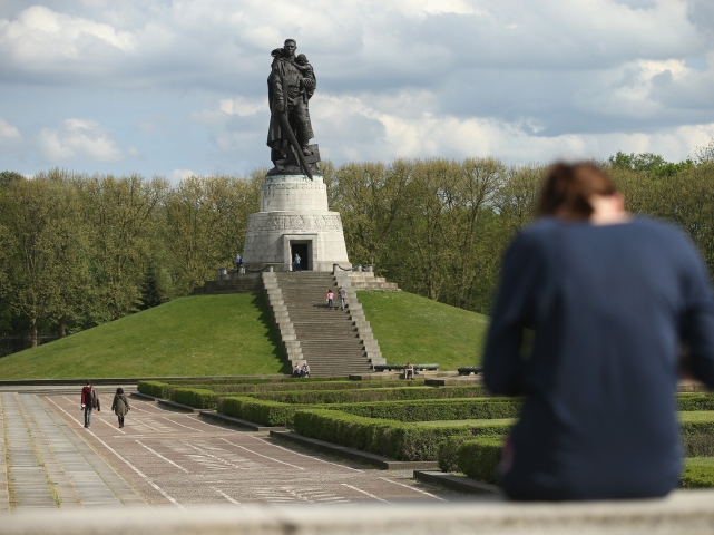 Монумент в Трептов-парке