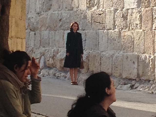 Натали Портман на съемках фильма "Повесть о любви и тьме". Иерусалим, 25 марта 2014 года 
