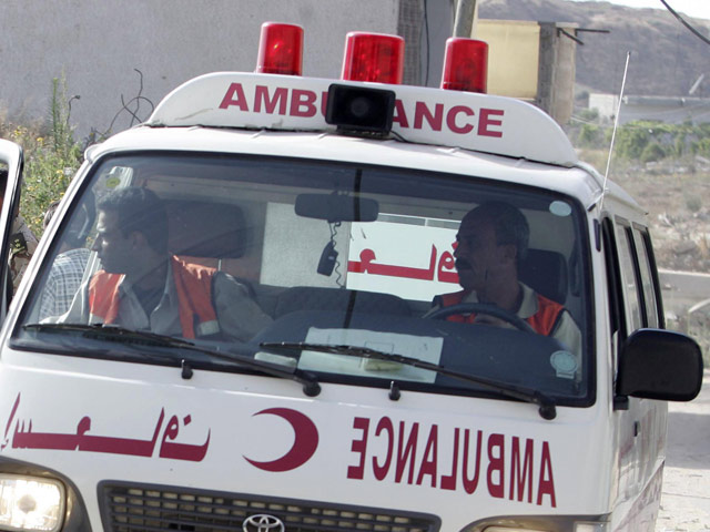 Комиссар по гражданской обороне Рамаллы госпитализирован в Израиле после "каменной атаки"
