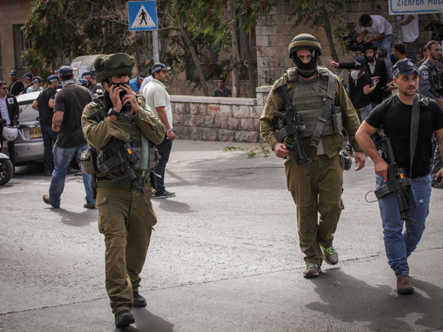 На месте теракта в Иерусалиме. 13 октября 2015 года