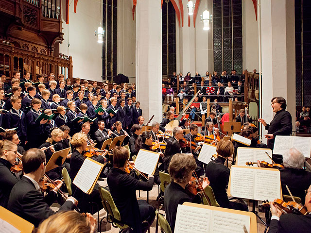 В декабре впервые в Израиле выступят два музыкальных коллектива мирового уровня &#8211; Хор Святого Фомы и Гевандхауз-оркестр из Лейпцига