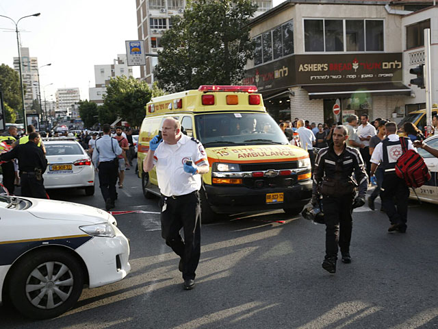 Теракт в Ришон ле-Ционе, три человека ранены  