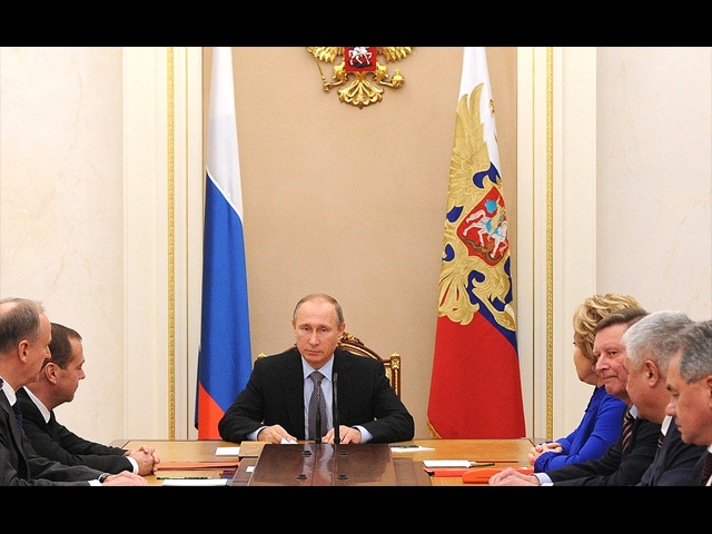 Владимир Путин на совещании Совета безопасности РФ