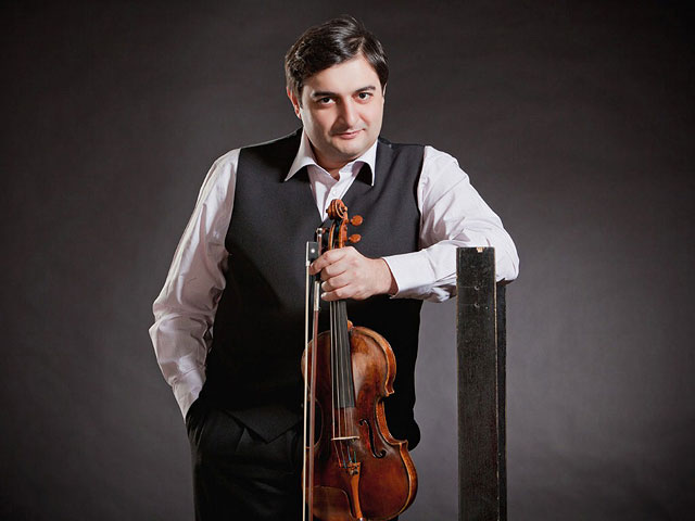 Российский скрипач венгерского происхождения Граф Муржа через несколько дней приедет в Израиль 