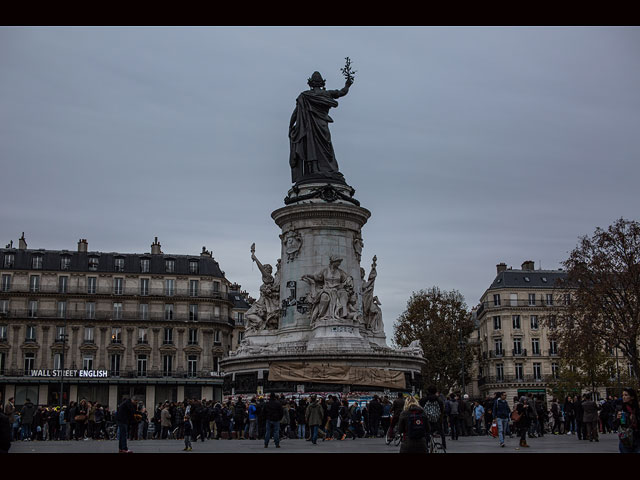 Париж после террористических атак