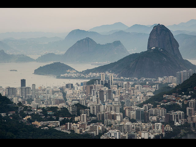 В окрестностях Рио-де-Жанейро, ноябрь 2015 года