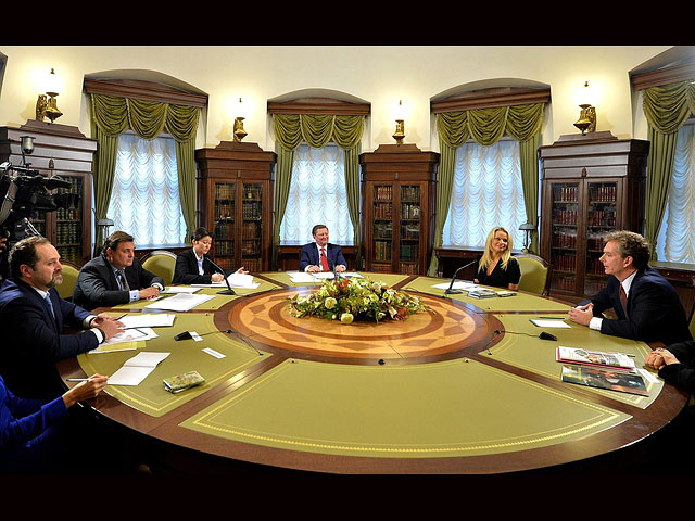 Глава администрации президента России принял в Кремле Памелу Андерсон и делегацию IFAW  