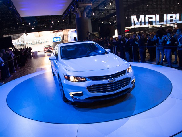 Chevrolet Malibu на Нью-йоркском автосалоне. 1 апреля 2015 года
