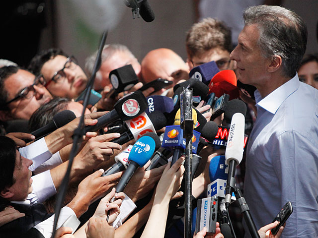 Вновь избранное правительство Аргентины под руководством президента Маурицио Макри аннулировало договор о совместном с Ираном расследовании теракта в Еврейском центре Буэнос-Айреса