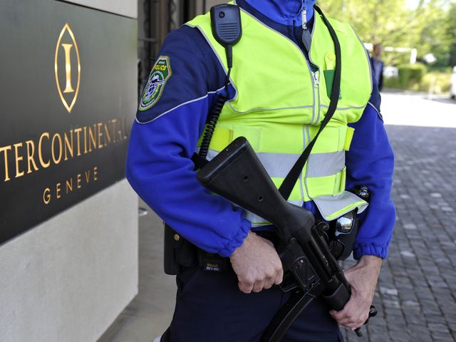 Прокуратура Швейцарии начала расследование против директора Исламского совета