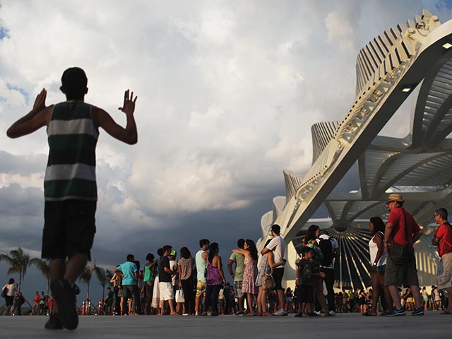 Открытие "Museum Of Tomorrow"  в Рио-де-Жанейро