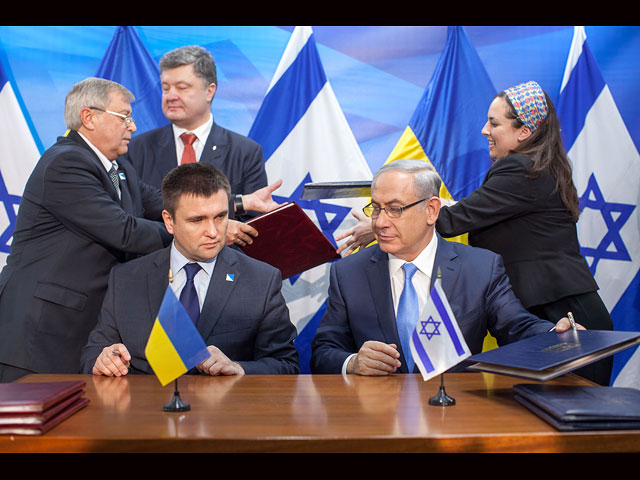 Президент Украины Петр Порошенко встретился с главой правительства Израиля Биньямином Нетаниягу