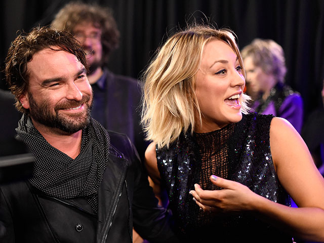 Джонни Галэки и Кейли Куоко на церемонии People's Choice Awards 2016