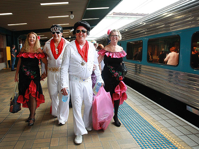 The 2016 Parkes Elvis Festival в Сиднее