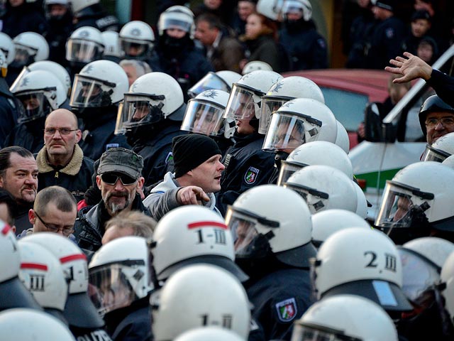 Акция "правых" в Кельне. 9 января 2016 года
