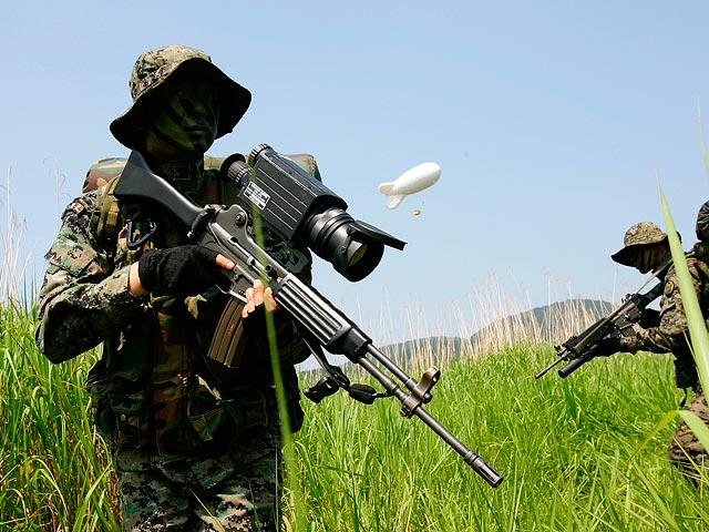 Южнокорейские военнослужащие