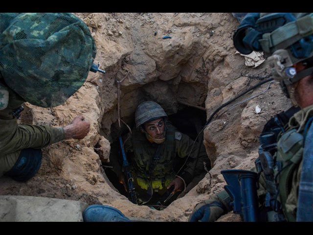 ЦАХАЛ ищет туннель террористов на границе с Газой  