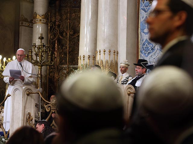 Папа Римский Франциск в Большой римской синагоге. 17 января 2016 года