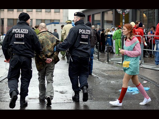 Карнавал в Кельне: количество полицейских увеличено втрое