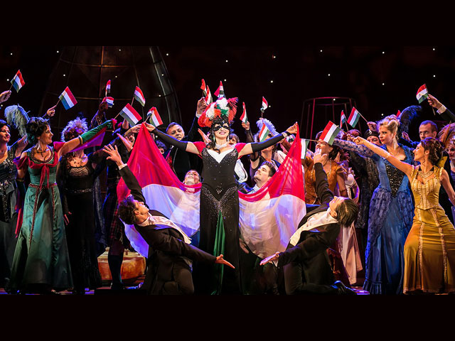 "Летучая мышь" в постановке Венского театра оперетты &#8211; в Израиле  