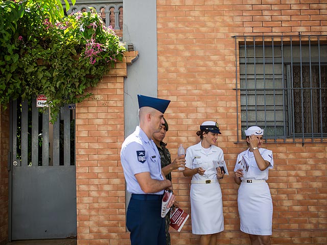 Армия Бразилии задействована для кампании против распространения вируса Зика