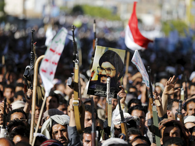 Сторонники "Хизбаллы" на демонстрации в столице Йемена