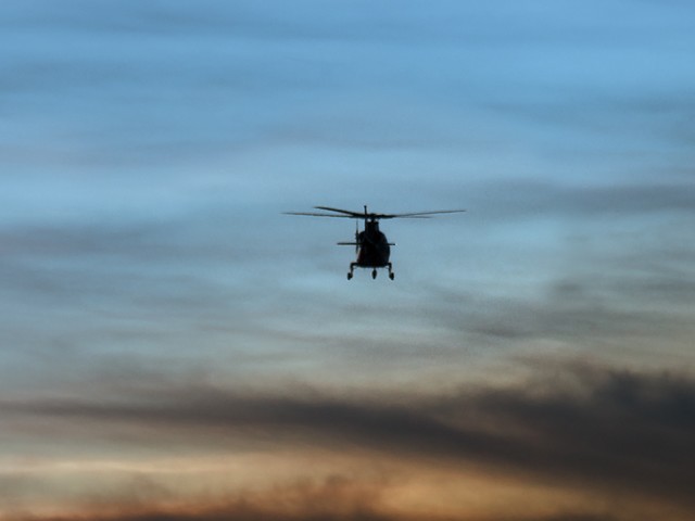 Вертолет МВД России совершил жесткую посадку, два человека погибли