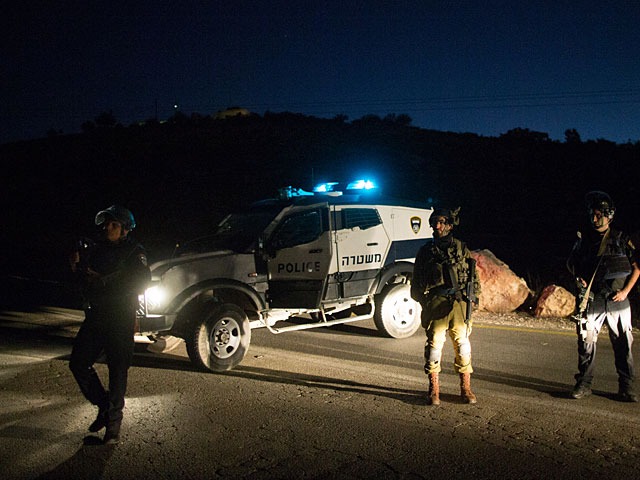 В Иорданской долине Военнослужащие ЦАХАЛа задержали двух арабов с винтовкой M16