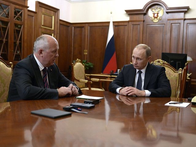 Сергей Чемезов и Владимир Путин