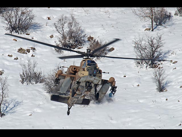 Ударный вертолет Boeing AH-64 Apache