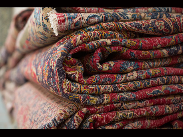 Выставка персидских ковров в Лондоне: цена &#8211;  от 200 до 200.000 фунтов  