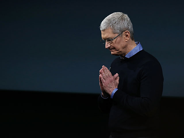 Apple представила бюджетный  iPhone и "компактный" iPad Pro  
