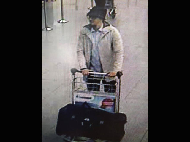 Наджим Лашрауи в аэропорту Брюсселя незадолго до взрывов. 22 марта 2016 года