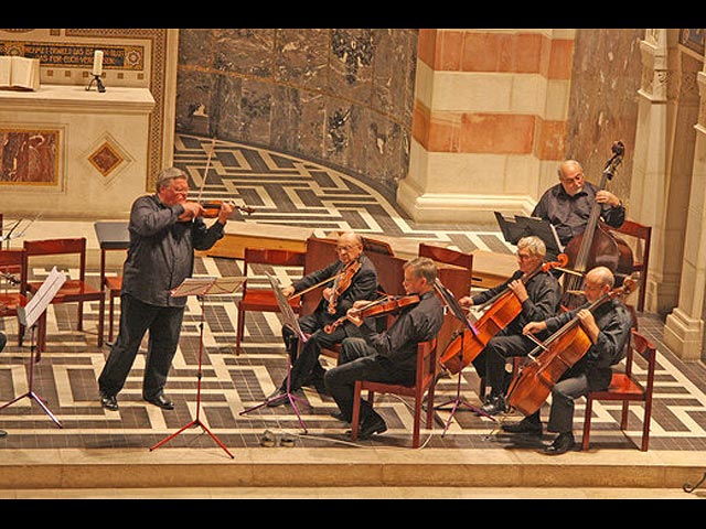 13 мая в монастыре Святого Николая в старом Яффо состоятся концерты выдающегося российского скрипача Сергея Стадлера