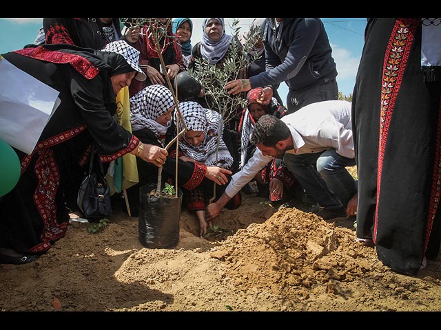 Арабы Израиля и ПА отметили 40-й "День земли"