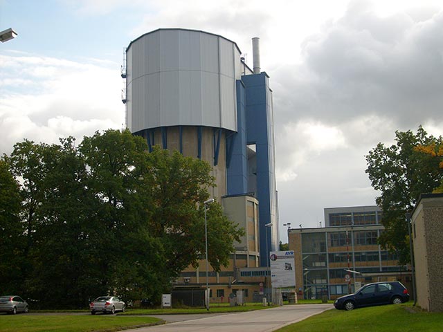 Прототип реактора в Юлихском исследовательском центре