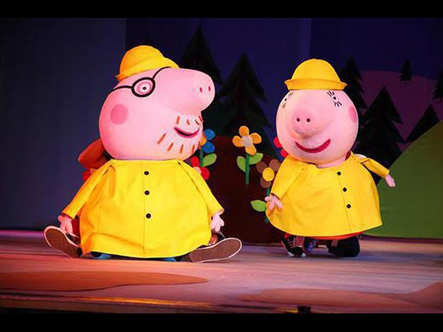 "Свинка Пеппа собирает друзей" &#8212; веселый музыкальный интерактивный спектакль для детей