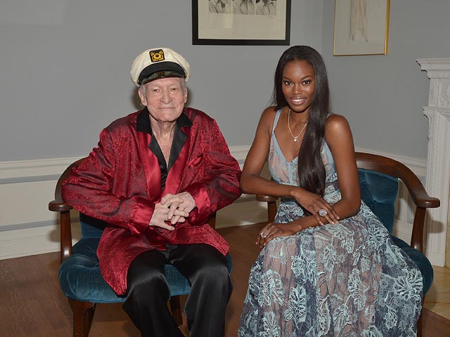 Юджина Вашингтон и  Хью Хефнер  в особняке Playboy. 11 мая 2016 года