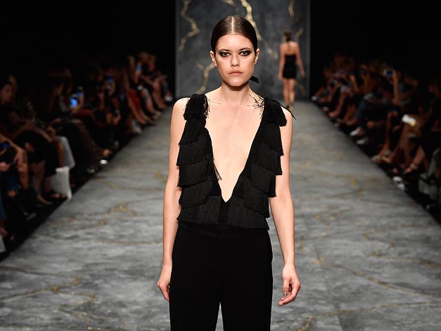 Показ Misha Collection на неделе моды в Сиднее