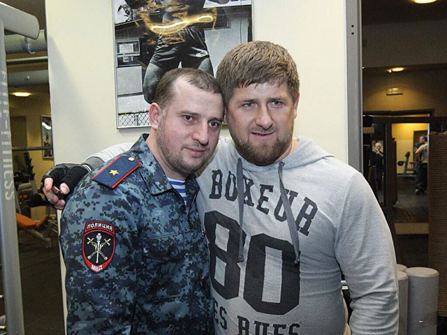 Рамзан Кадыров (справа)