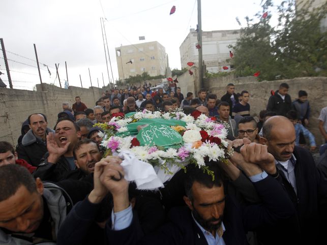 Похороны террориста Абда аль-Фатаха аш-Шарифа в Хевроне 28 мая 2016 года