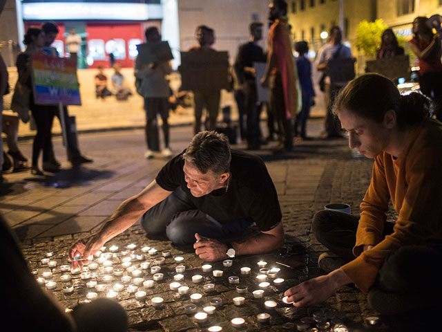 В Иерусалиме почтили память погибших в результате теракта в Орландо
