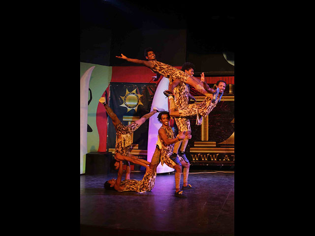 Акробаты и эквилибристы из Африки и Монголии с новым представлением в гостях у цирка "Браво"