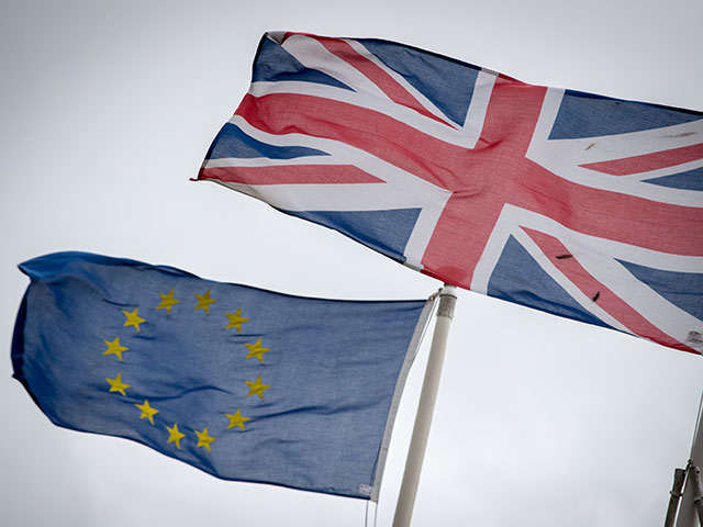 Великобритания проводит референдум о возможном выходе из Евросоюза   
