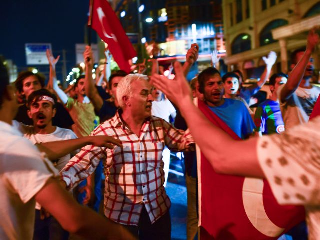 Стамбул. Ночь на 16 июля 2016 года
