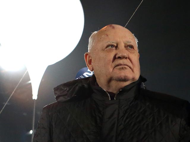 Михаил Горбачев обратился с письмом к главе МОК