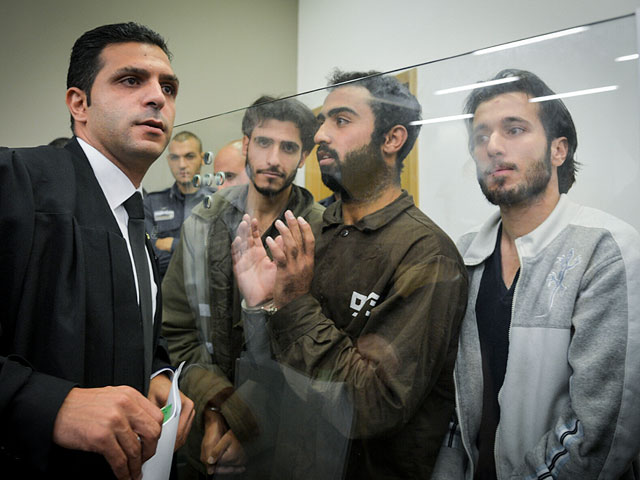 Юнас Зин, Мухаммад и Халид Махармэ в суде  